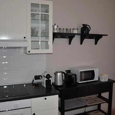 Mamaflo House